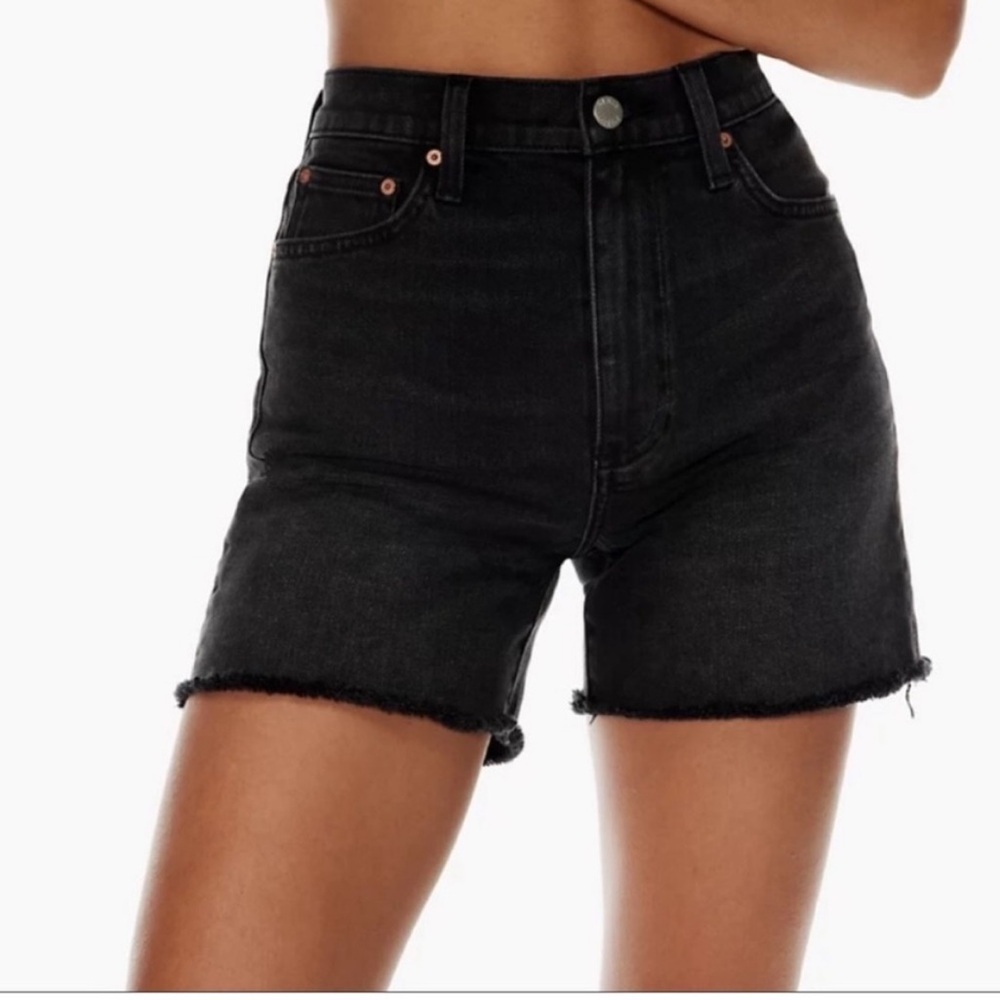 Aritzia Denim Forum Yoko Shorts Women 25 Black High Rise Mid Thigh
